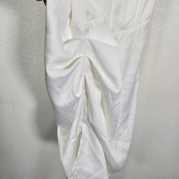 NWT White Fox Boutique Work It Mini Dress Size XS‎ Corset Side Ruched White - Picture 8 of 11